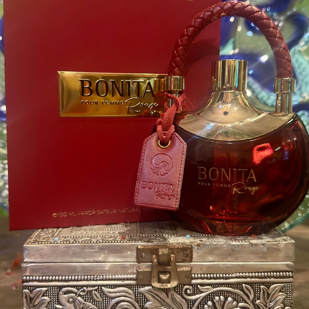 Le Falconé Bonita Rouge Perfume